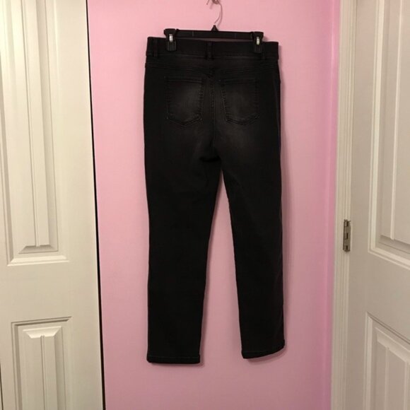 Spanx Straight Leg Jeans Pull On Stretch Vintage Black Size Large - Picture 3 of 3